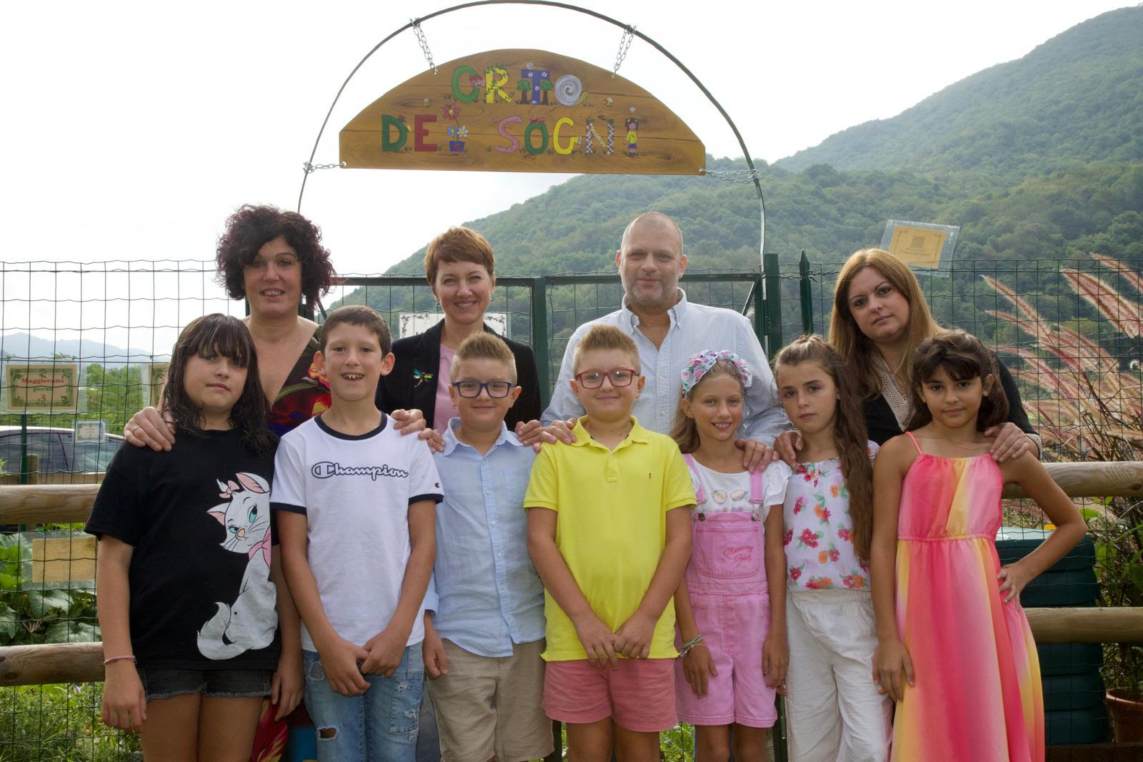 Il record ligure che salva la scuola dalla crisi demografica: a Montoggio 7 gemelli in una classe