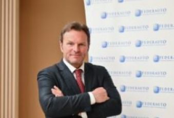 Federauto, Artusi: "Deludente dialogo con UE. Serve vera neutralità tecnologica, non slogan"