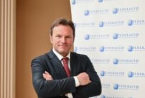 Federauto, Artusi: "Deludente dialogo con UE. Serve vera neutralità tecnologica, non slogan"