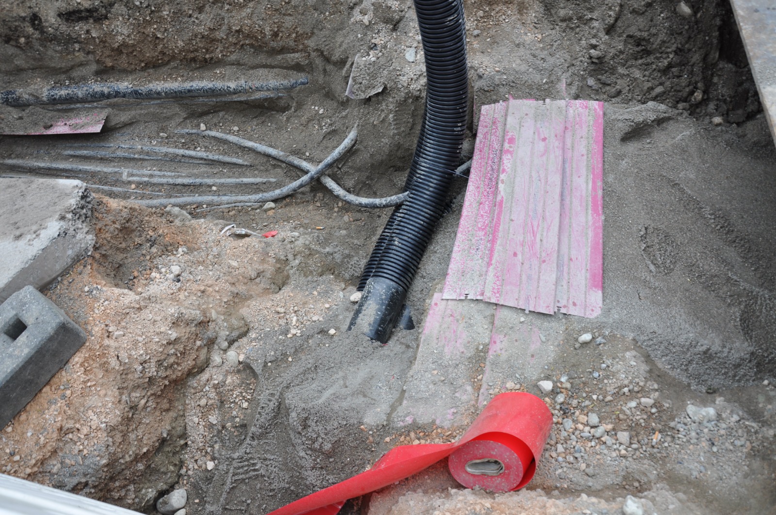 Impianti, Terna investe 53 milioni per costruire due elettrodotti nel Barese