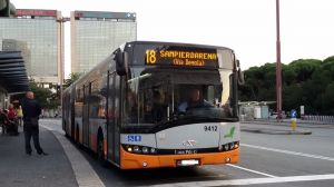 Tentato furto sulla linea 18, arrestato 19enne