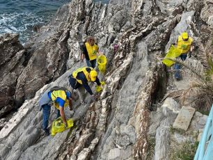 “Puliamo il Mondo 2025”: in Liguria volontari e studenti uniti per l’ambiente