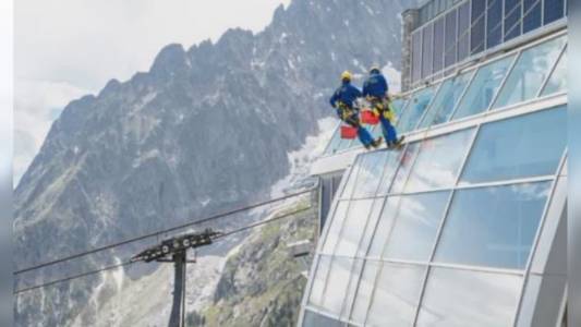 EdiliziAcrobatica sbarca a Parigi: l'azienda genovese prosegue l'espansione in Francia