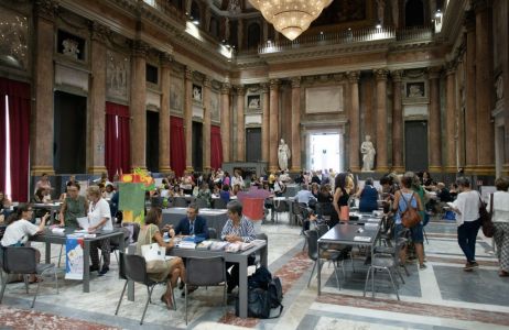 Impararte compie 18 anni: oltre 300 docenti all’open day per la scuola a Palazzo Ducale