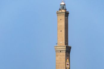 La Lanterna di Genova si illumina d’autunno: aperture fino al 31 ottobre 2025