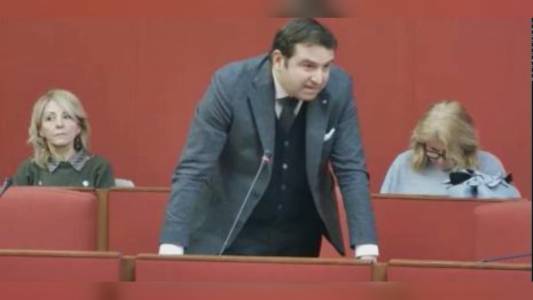 Genova, passa odg Mascia: Consiglio comunale riattiva all’unanimità la Commissione Segre contro odio e antisemitismo