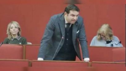 Genova, passa odg Mascia: Consiglio comunale riattiva all’unanimità la Commissione Segre contro odio e antisemitismo