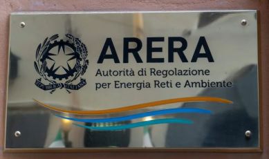 Prezzi dell’energia stabili, Besseghini (Arera): “Illusorio aspettarsi un calo nel breve”