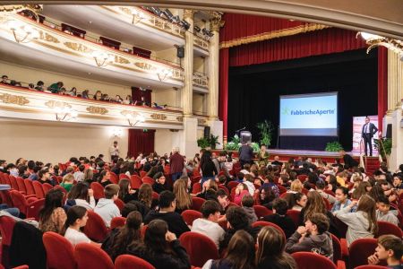 Savona: i dati di Fabbriche Aperte, il 60% dei ragazzi sceglie una scuola con indirizzo tecnico-scientifico