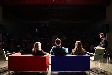 Giovani al centro: dalla fragilità alla ripartenza, il caso Carcare con Fondazione De Mari