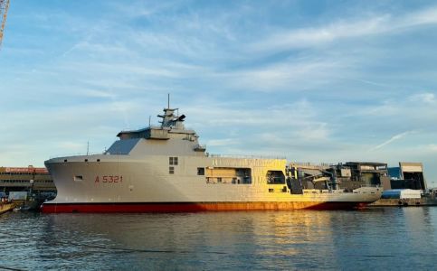 Mariotti debutta nel militare con Olterra, nave per operazioni subacquee