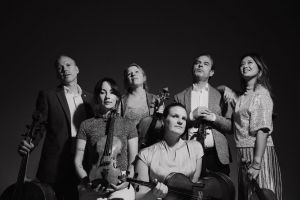 La Giovine Orchestra Genovese inaugura la stagione al Carlo Felice: il Sestetto norvegese incanta con Schoenberg e Brahms