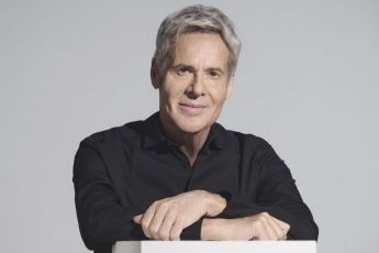 La Spezia, Claudio Baglioni ospite d’onore alla finale del Premio Lunezia: omaggio ai 40 anni de “La vita è adesso”