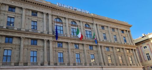 Bandiere a mezz’asta sul Palazzo della Regione Liguria in memoria dei tre carabinieri caduti nel Veronese