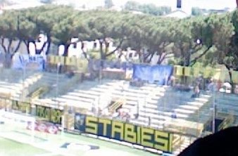 Calcio, Juve Stabia commissariata dall'Antimafia, le mani dei clan sul club. Procuratore Gratteri: "Calciatori giocavano, al resto pensava la camorra"
