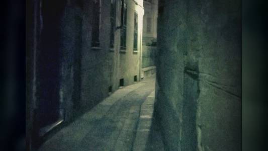 Genova: accoltella alla testa connazionale nel centro storico, fermato ventenne algerino