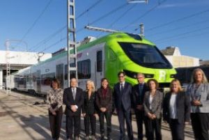 Alstom e la catalana FGC svelano primo treno per collegamento espresso con aeroporto di Barcellona-El Prat