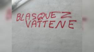 Genoa, assemblea azionisti: revocato Zangrillo 'per giusta causa', passivo di esercizio a 33,3 milioni, debiti scesi a 129. Scritta contro Blazquez
