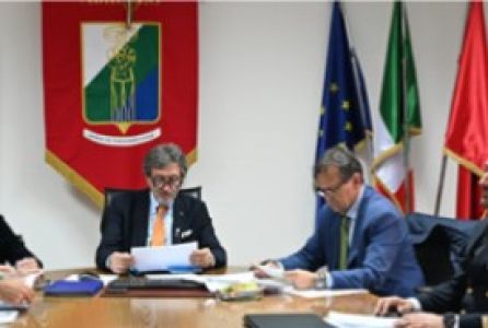Porto di Ortona: Regione Abruzzo fa il punto sugli investimenti strategici