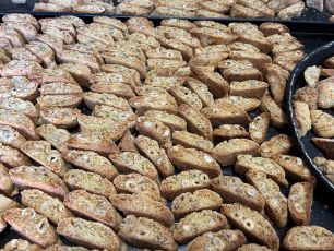 Benvenuti in Liguria da Borzonasca a Mezzanego: i segreti di castagne e nocciole