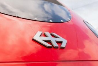 FFS: preselezionate 4 società di leasing per i treni AV. A metà 2026 la presentazione delle offerte