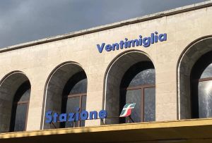 Ventimiglia, al via la nuova elettrificazione dei binari: arrivano i treni regionali a 3.000 volt