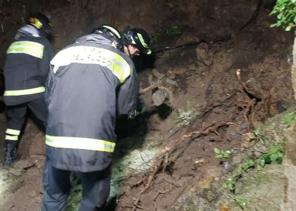 Genova fa il bilancio dell’allerta arancione: decine di interventi dei pompieri, strade chiuse per frane e crolli