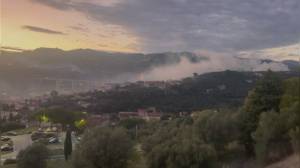 Imperia: fiamme sulle alture nei pressi dell'autostrada