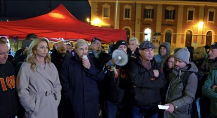 Ex Ilva, Salis e Bucci a Cornigliano: "Vogliamo un incontro col Governo"