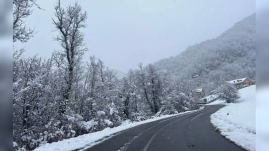 Liguria, arriva il vero freddo: temperature in forte calo e neve nell'entroterra