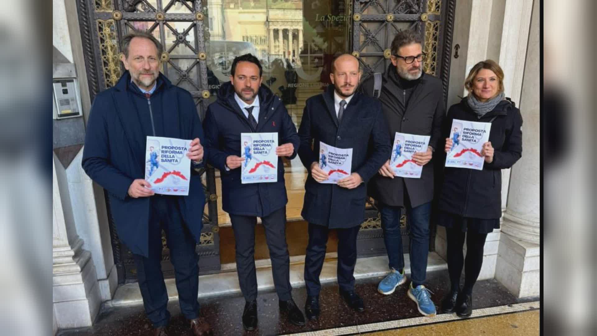 Liguria, sanità, proposta alternativa del centrosinistra: “La nostra riforma va raccontata ai cittadini”