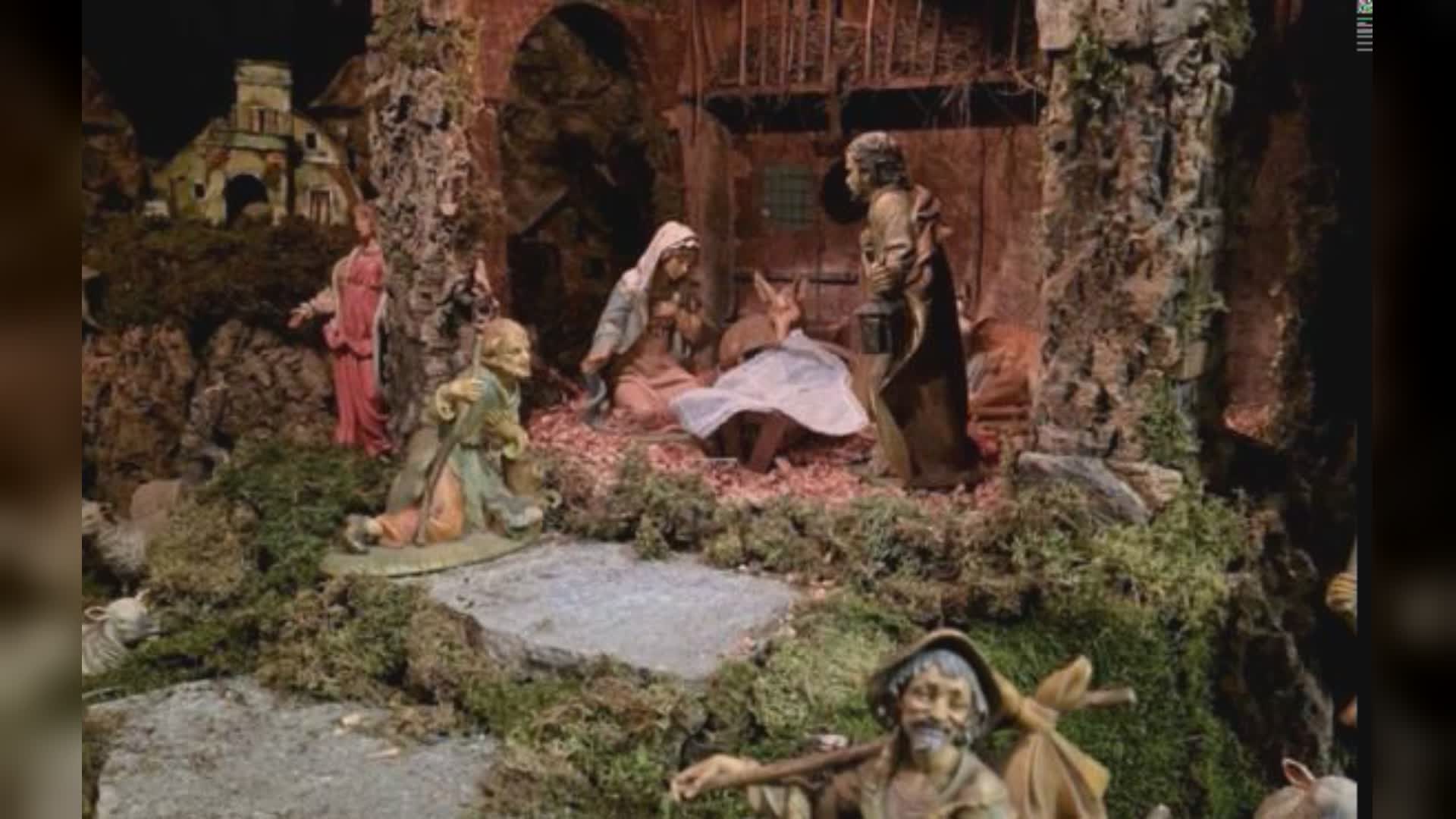 Genova, Lega e Fdi accusano: "La Salis cancella il presepe a Palazzo Tursi". Al suo posto, il 'Villaggio di Natale'