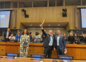 Genova: affissa una targa nel centro storico per celebrare i "Diritti dell’Oceano"