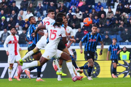 Coppa Italia: l’Atalanta travolge 4-0 il Genoa in dieci per il "rosso" a Fini