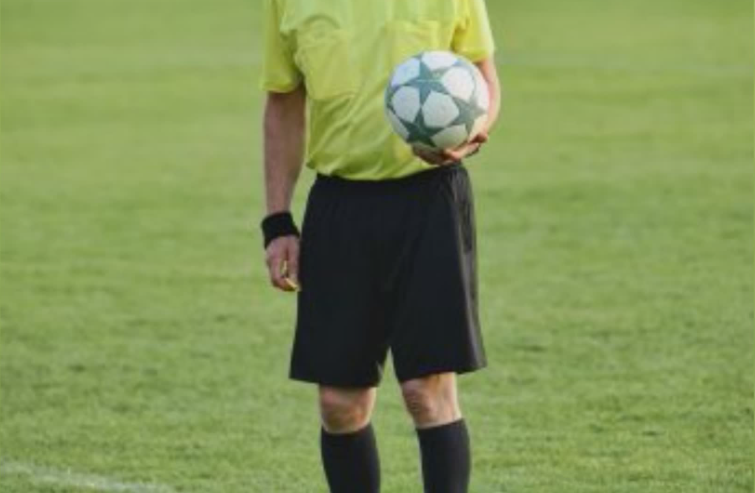 Genova: giovane arbitro viene aggredito da calciatore. Entrambi a processo