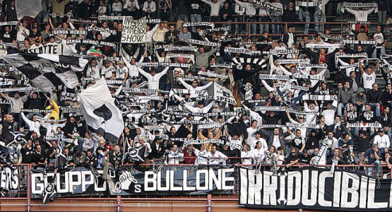 V. Entella-Spezia 0-1: Artistico nel finale decide il derby regionale, biancocelesti in dieci per quasi tutta la ripresa