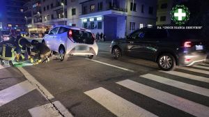 Genova: anziano investito due volte in pochi secondi sulle strisce, caccia a pirata della strada