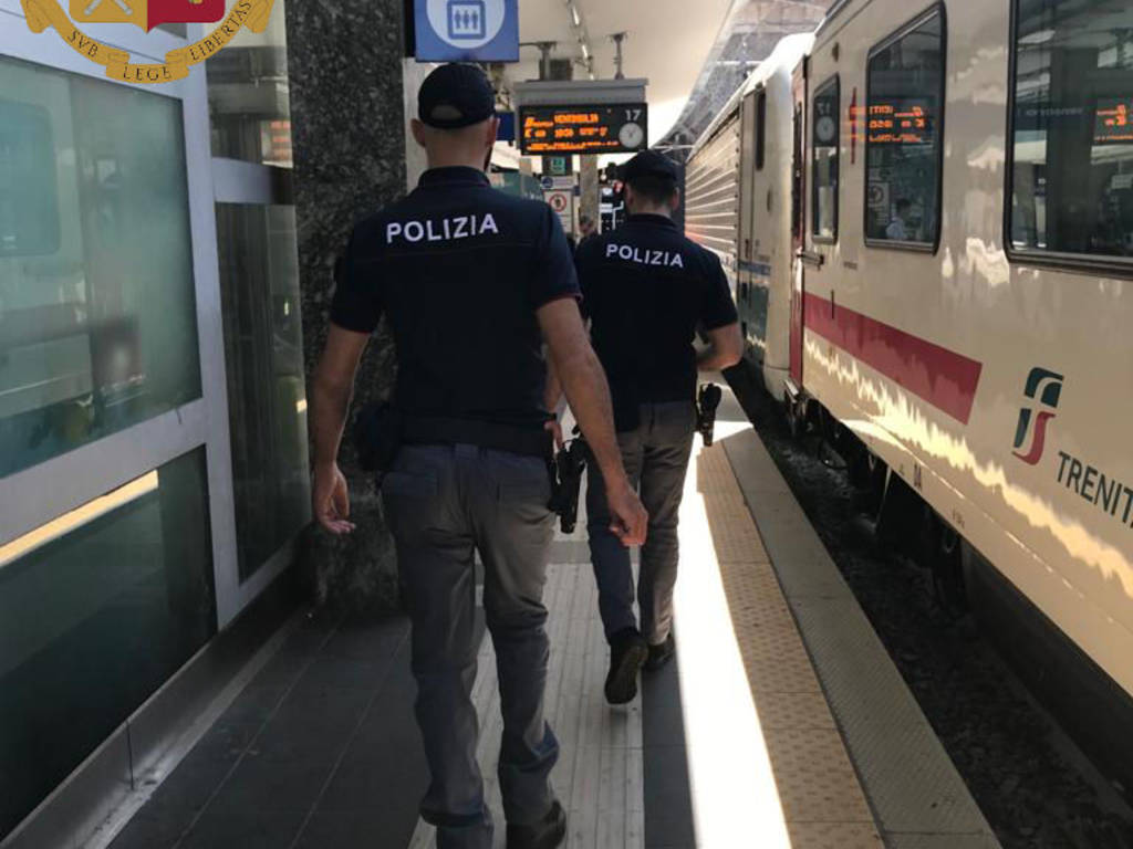 Genova, proseguono i controlli straordinari della Polizia di Stato nel medio-ponente cittadino