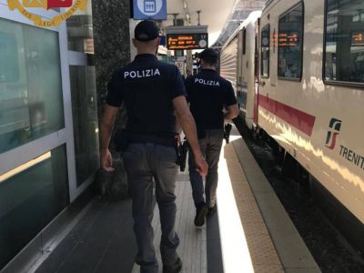 Genova, proseguono i controlli straordinari della Polizia di Stato nel medio-ponente cittadino