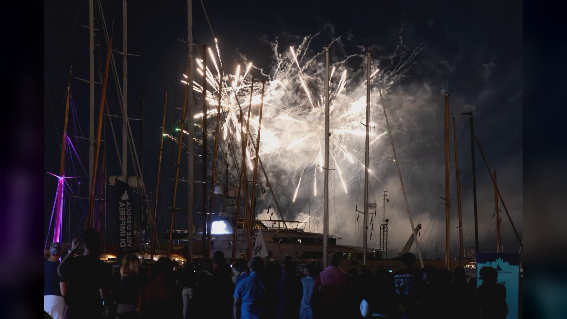 Imperia celebra il Capodanno 2026: grande show musicale sulla Banchina Aicardi di Oneglia