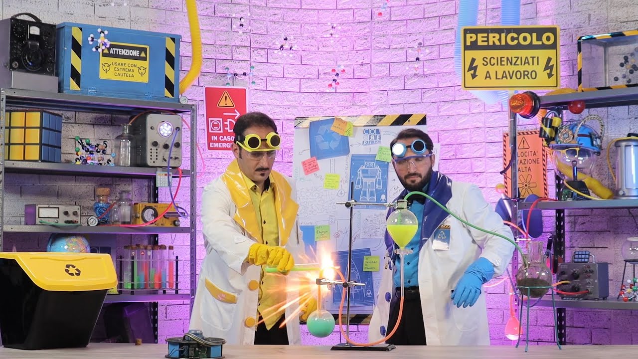 Al Carlo Felice uno spettacolo per le scuole, AMIU porta il riciclo sul palcoscenico