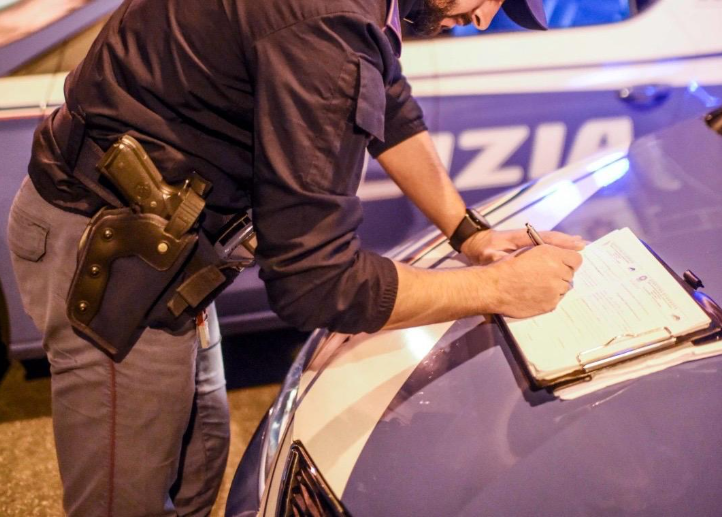 Genova: 23 arrestati nel centro storico. Vendevano droga anche ai minorenni 