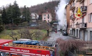 Ronco Scrivia: morto anziano nel rogo di un garage, altre persone ferite