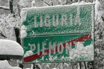 Maltempo in Liguria, allerta gialla per neve nel pomeriggio su entroterra Ponente imperiese e savonese