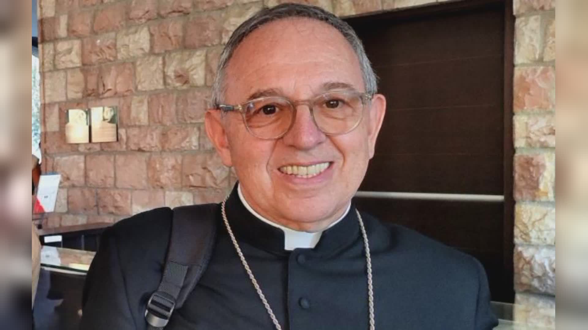 Ventimiglia, vescovo Suetta su presepe: "Offensivo togliere Natività da luoghi pubblici, non c'è Natale senza il festeggiato"