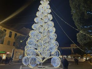 Pietra Ligure: via alle festività con Confuoco, premio al cittadino dell'anno e Benvenuti in Liguria 