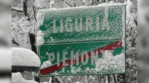 Liguria: Natale con la neve, allerta sui versanti padani di ponente