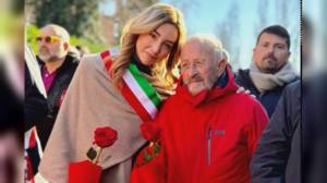 Sindaca Salis a Reggio Emilia per 82° anniversario eccidio fratelli Cervi propone: "Il 25 aprile pastasciutta antifascista anche a Genova"