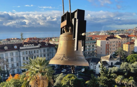 Sanremo, campana anti-aborto, sinistra all'attacco: "Suoni anche per le vittime di abusi di uomini di Chiesa"