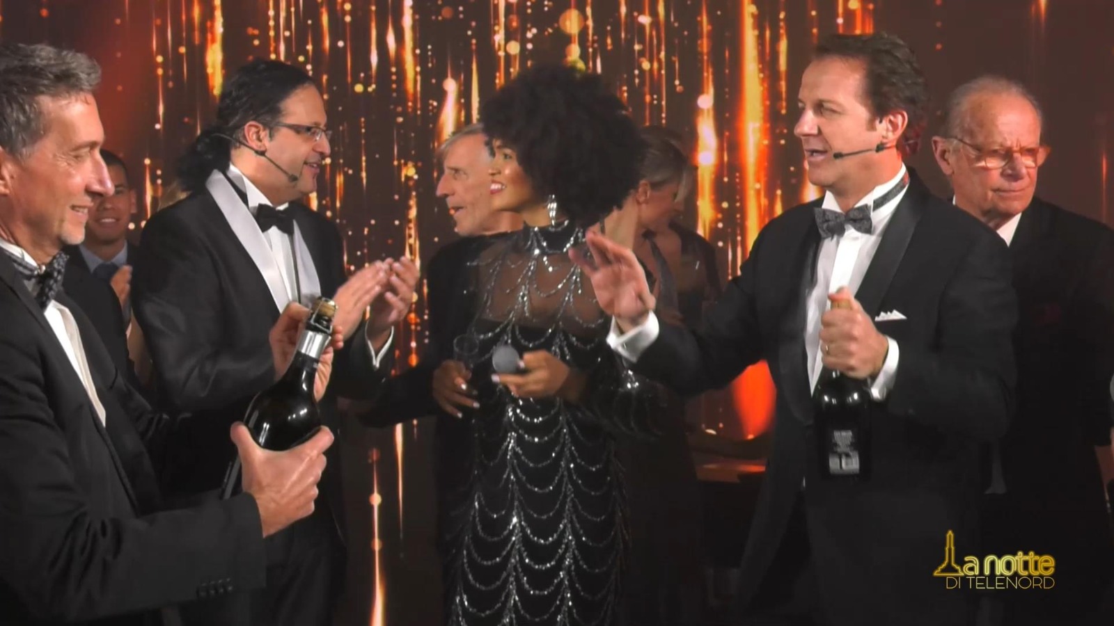 Grande successo del Capodanno con Telenord: musica e spettacolo per l'arrivo del 2026 con tutti i liguri